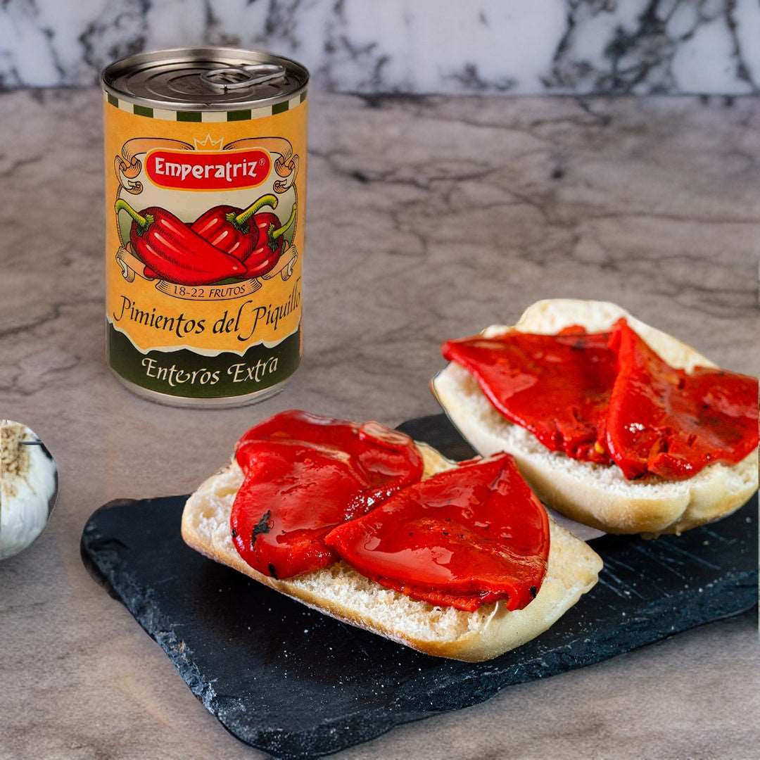 Whole Extra Piquillo Peppers (18-22 fruits)